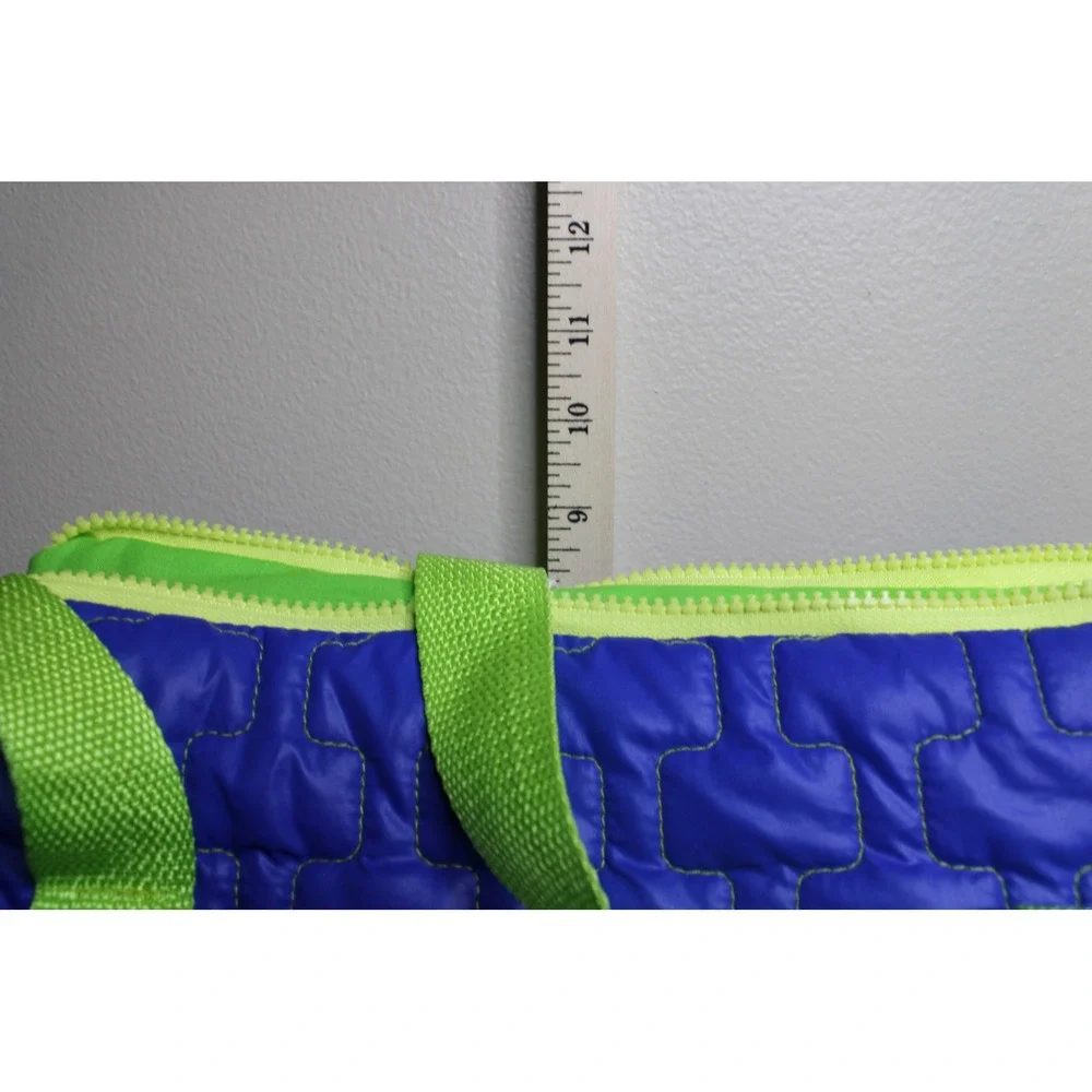 Wagwear pet carrier